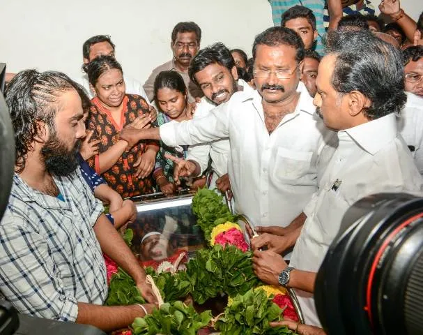 stalin at parithi